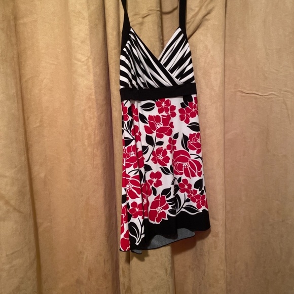 Trisesci clothing company blouse medium - Picture 2 of 4